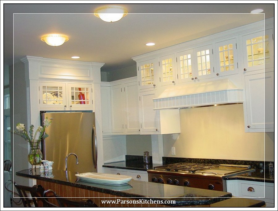 custom-kitchen-cabinets-built-by-parsons-kitchens-professional-cabinetmakers-photo-001-web