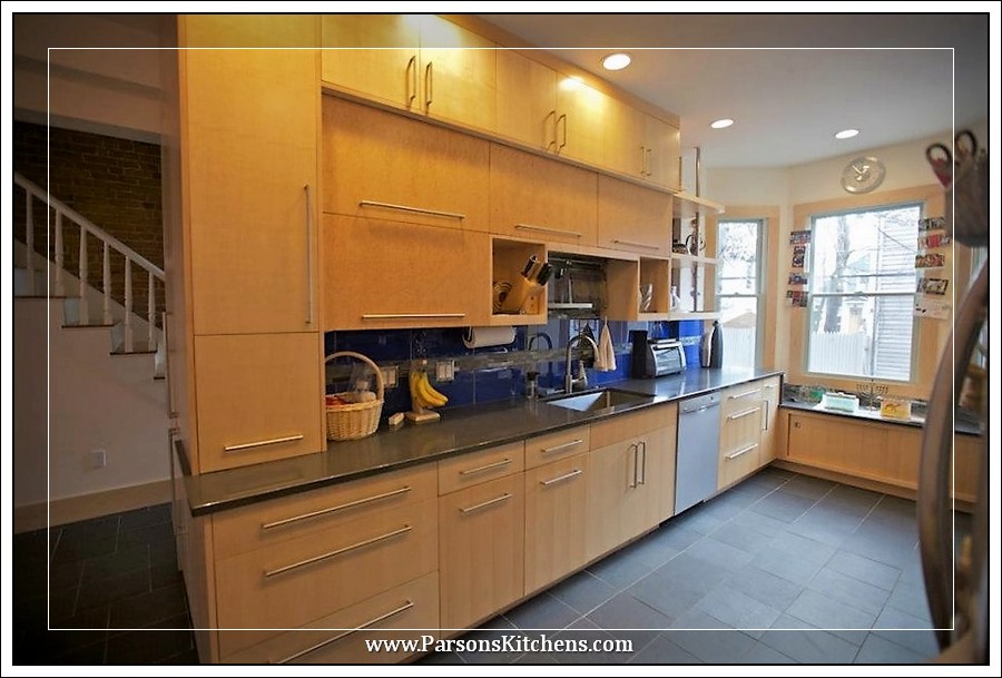 custom-kitchen-cabinets-built-by-parsons-kitchens-professional-cabinetmakers-photo-019-web